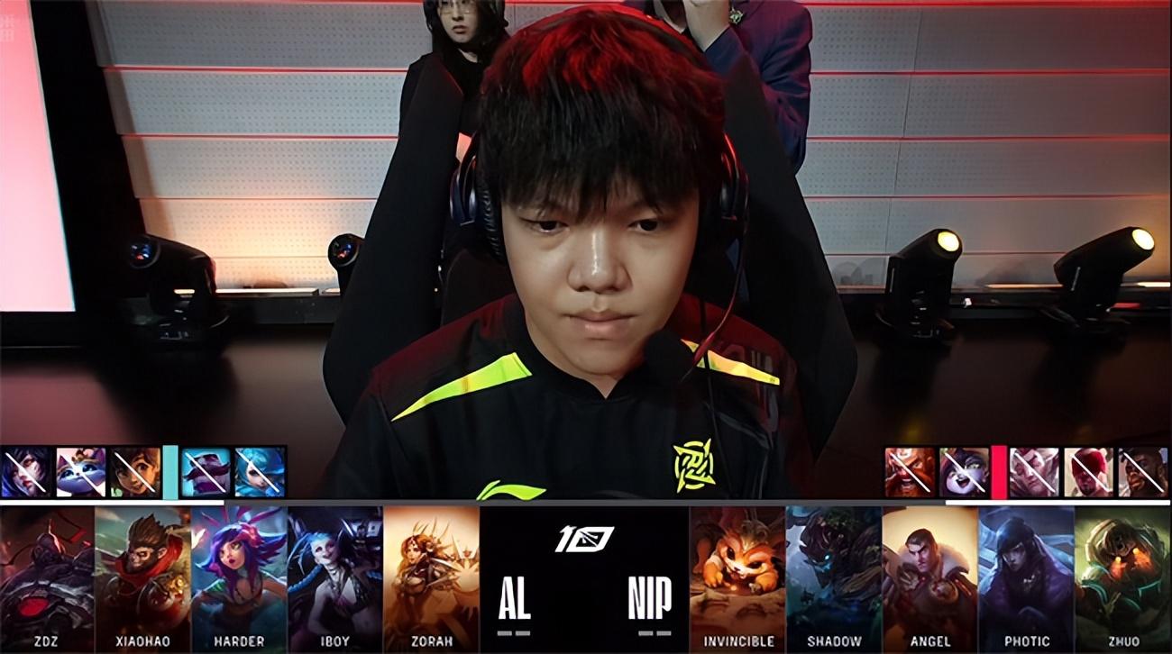 lol手游火女出装（LOL-LPL：Angel“风情阿狸”对位单杀安妮，NIP 2-0击败AL）-第2张图片-拓城游