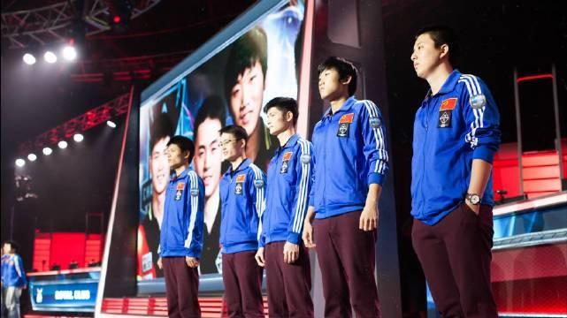 s3总决赛omg vs skt1谁赢了（官方回顾S3世界赛：四强赛皇族战OMG，Faker击败Uzi拿下生涯首冠）-第2张图片-拓城游